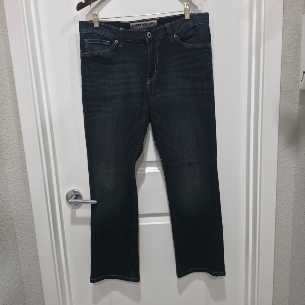 Express Men’s Straight Leg Jeans in Dark Blue Wash